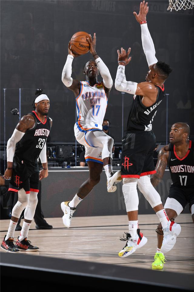 着极强的临 着极强的临