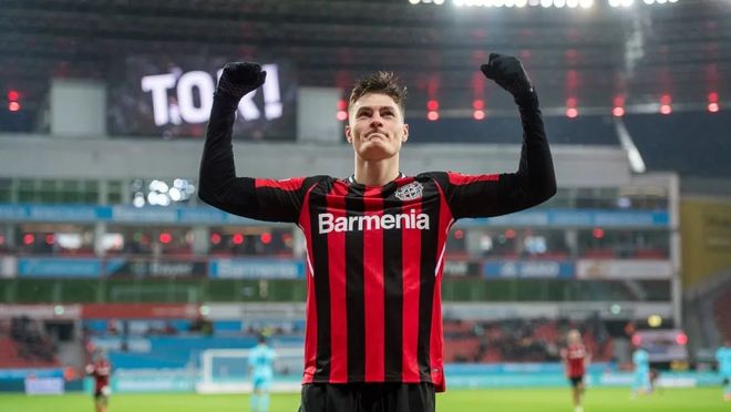 而伊朗球员 而伊朗球员