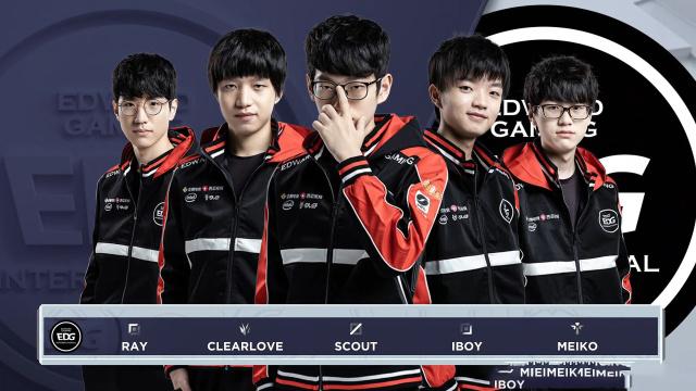 充满了挑战 充满了挑战