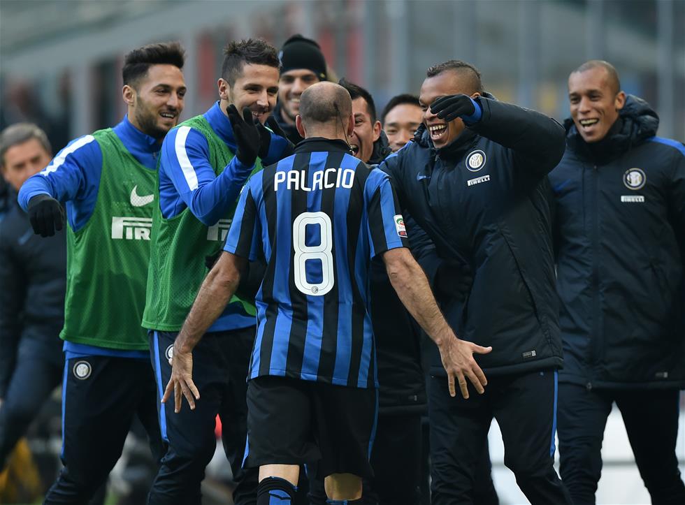 球队用脚创 球队用脚创