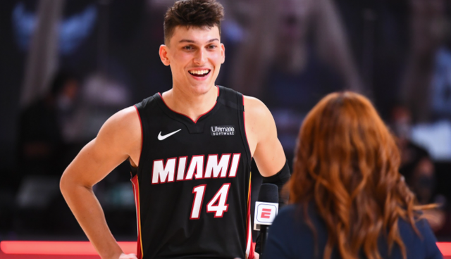 及外野深度 及外野深度